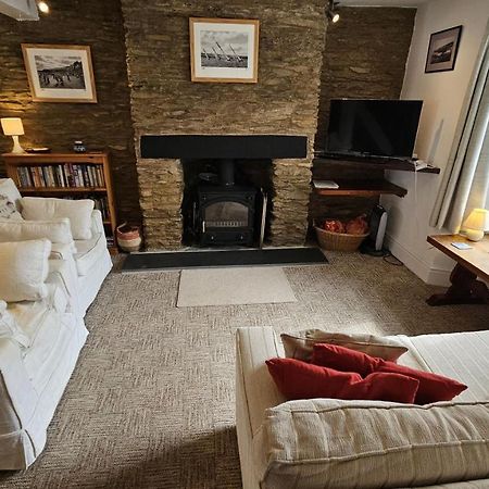 Hillside Cottage ポーツカソ エクステリア 写真
