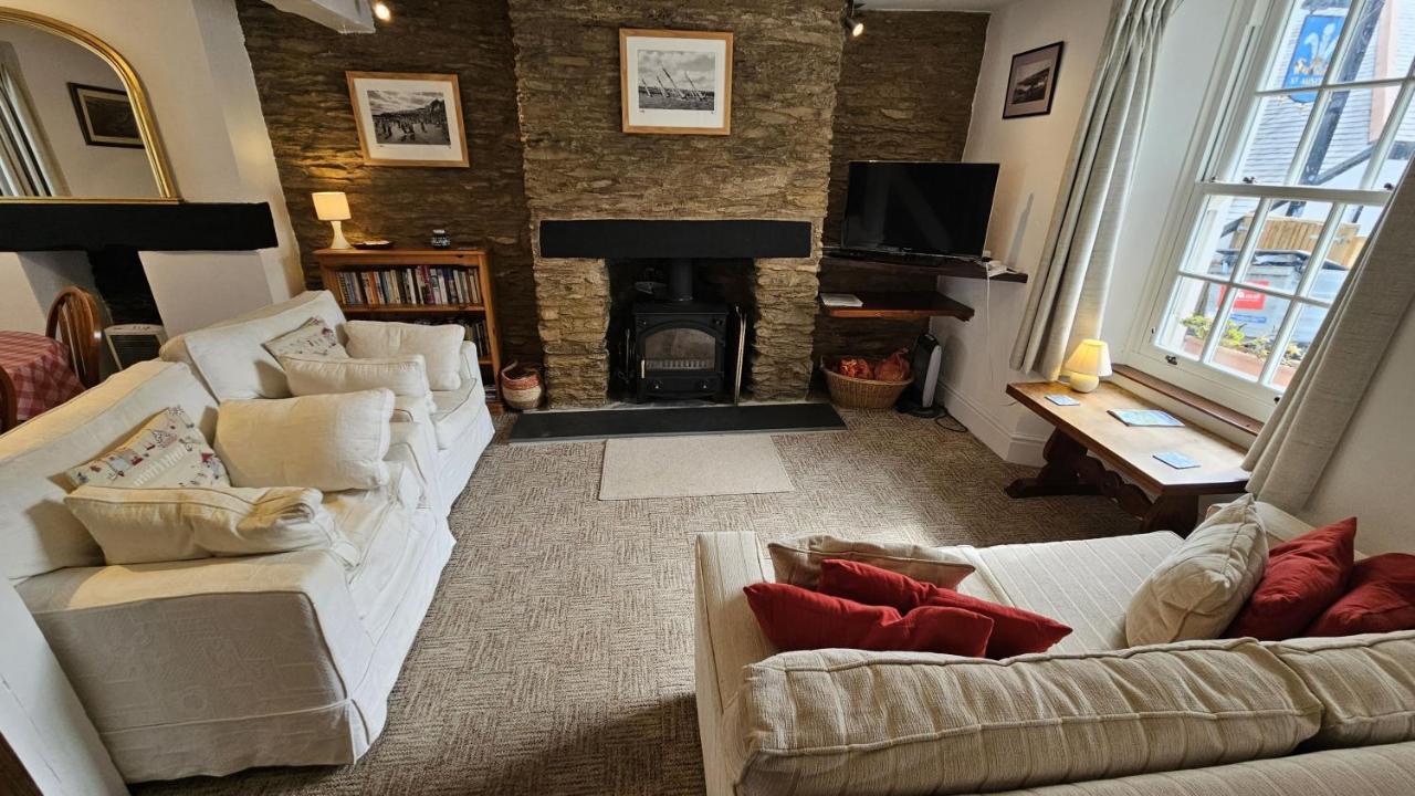 Hillside Cottage ポーツカソ エクステリア 写真