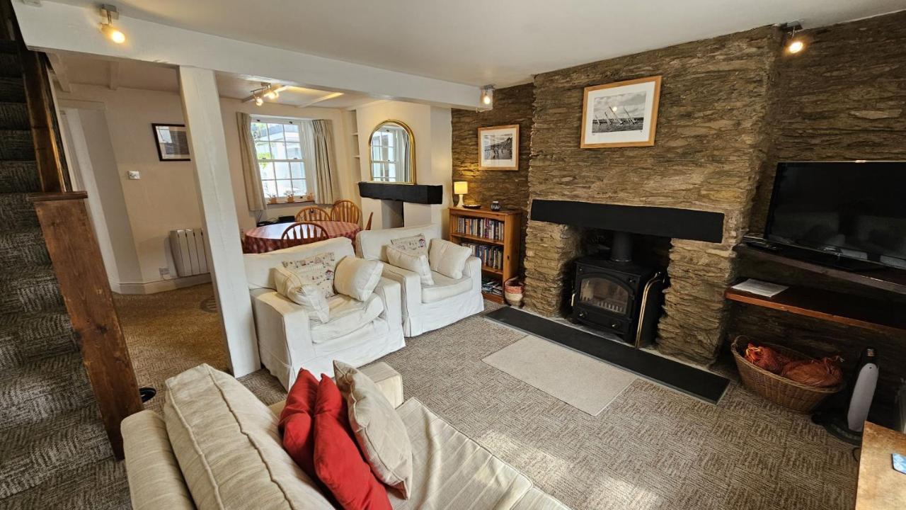 Hillside Cottage ポーツカソ エクステリア 写真